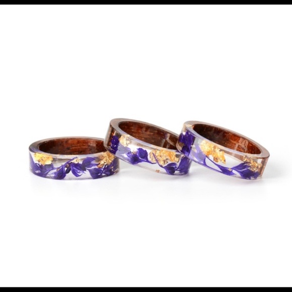 Violet & Gold Wood Resin Ring Size 7 - Picture 3 of 6